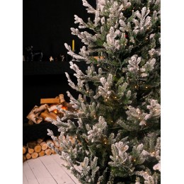 Елка искусственная GrandCity Adele Plus заснеженная с подсветкой 150 см
