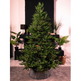 Елка искусственная GrandCity Victoria Plus с подсветкой 150 см
